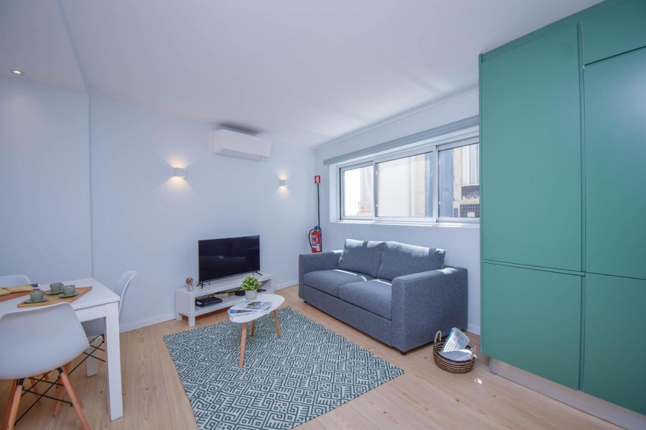 Central & Stylish 2 Bedroom Apartment W/ Balcony Cascais Exterior foto
