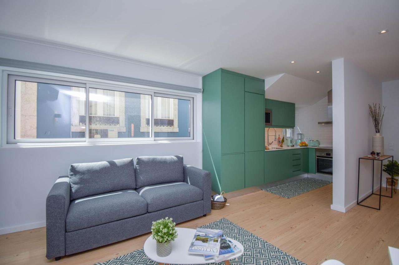 Central & Stylish 2 Bedroom Apartment W/ Balcony Cascais Exterior foto